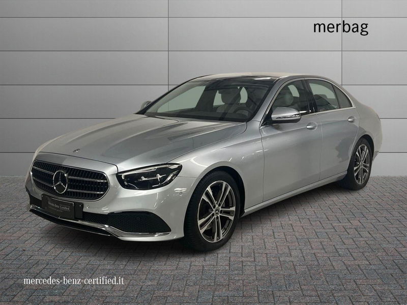 Mercedes-Benz Classe E 200 Auto Mild hybrid Business Sport del 2022 usata a Milano