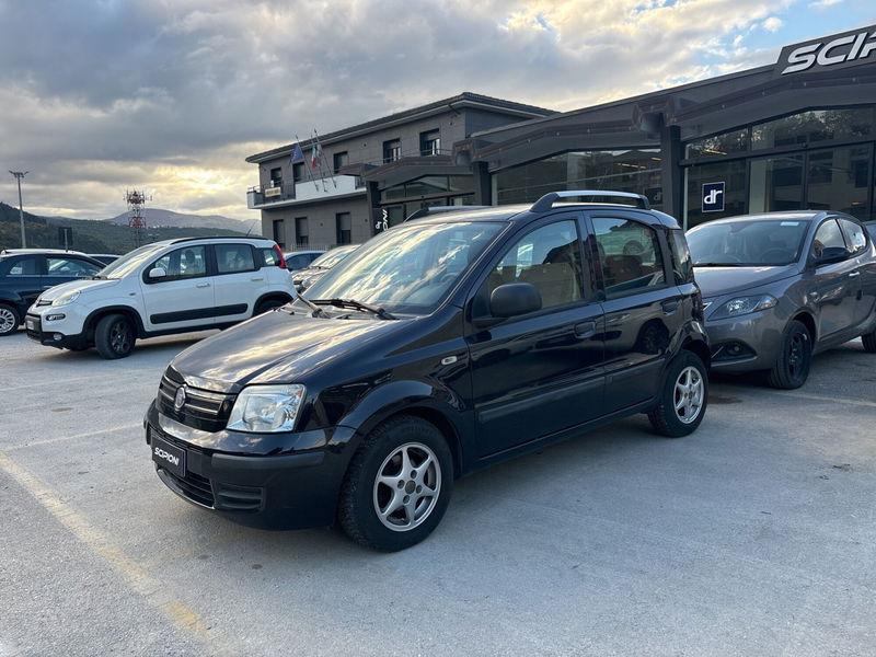 Fiat Panda 1.2 Emotion del 2011 usata a L&#039;Aquila