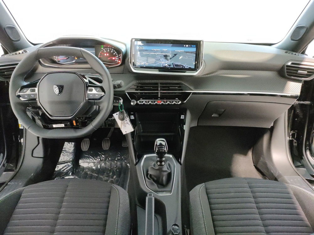 Peugeot 2008 nuova a L'Aquila (16)