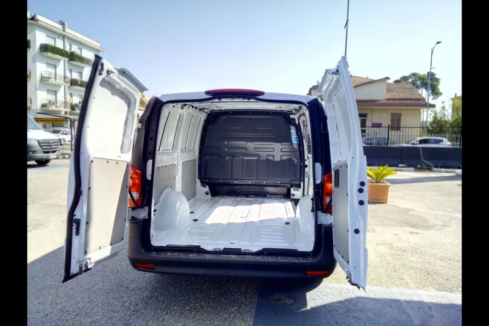 Mercedes-Benz Vito nuova a Pescara (5)