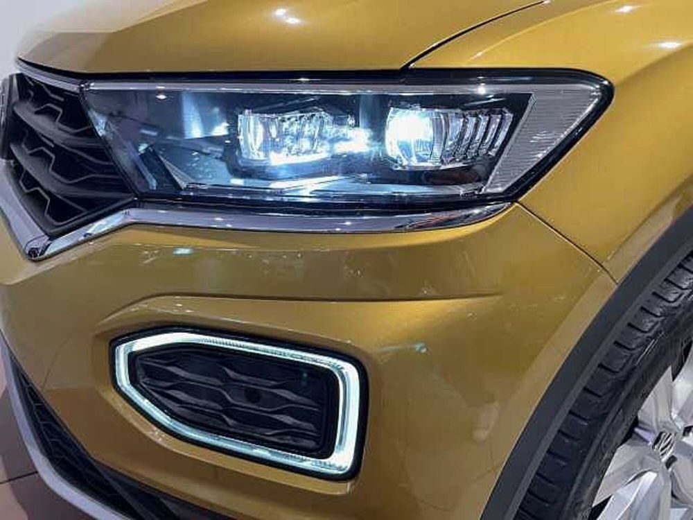 Volkswagen T-Roc usata a Genova (15)