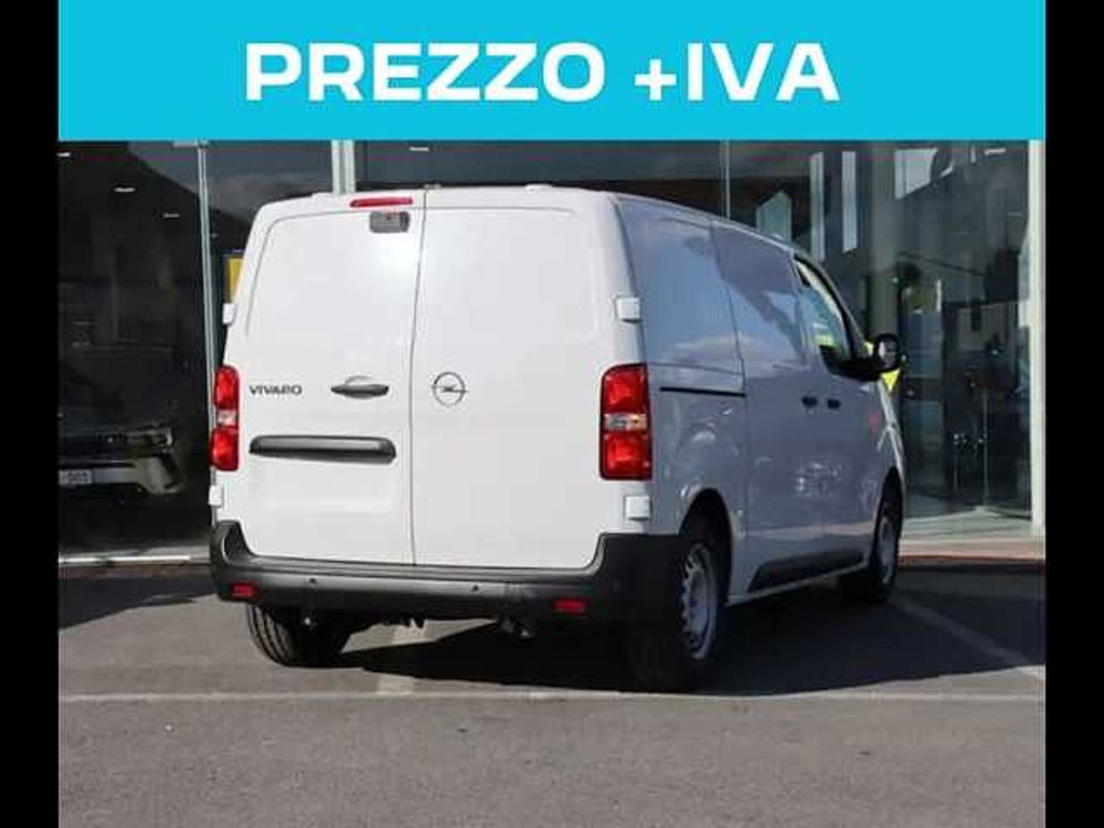 Opel Vivaro nuova a Ravenna (3)