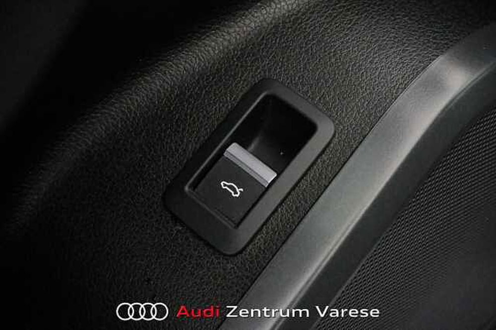 Audi Q5 Sportback usata a Varese (12)