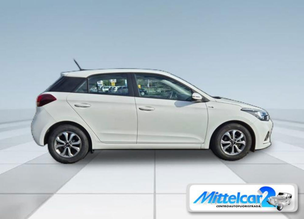 Hyundai i20 usata a Udine (6)