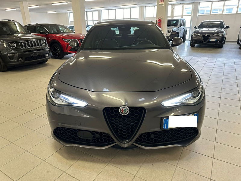 Alfa Romeo Giulia 2.2 Turbodiesel 210 CV AT8 AWD Q4 Veloce  del 2020 usata a Cortona