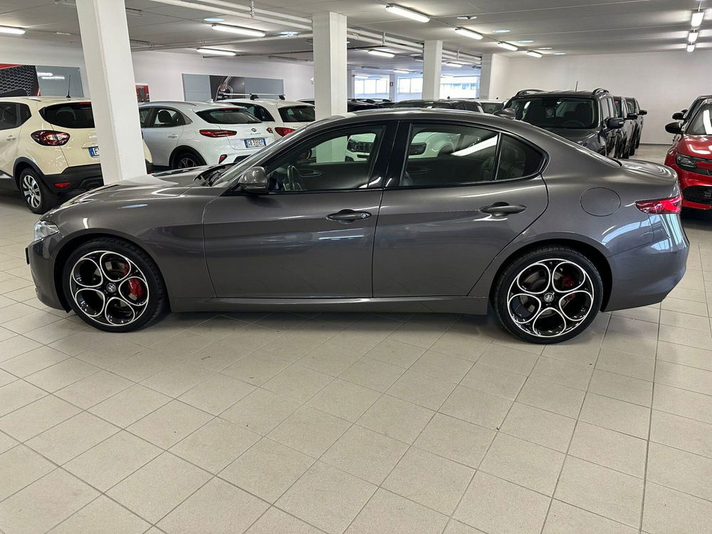 Alfa Romeo Giulia usata a Arezzo (10)