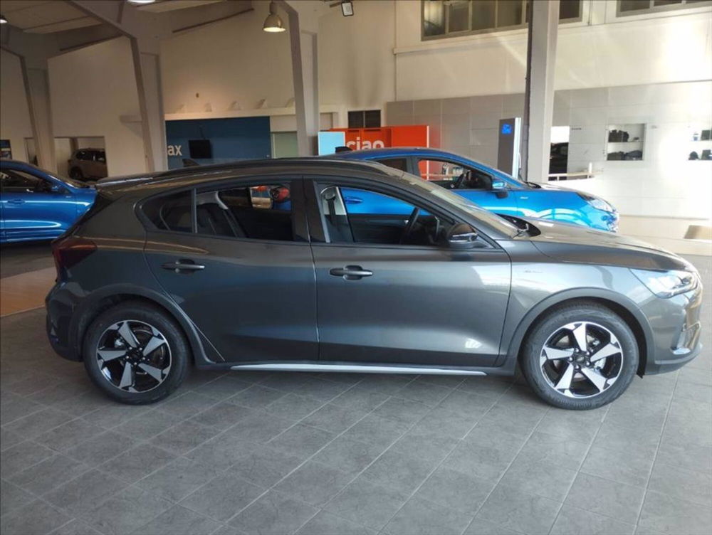 Ford Focus nuova a Milano (3)