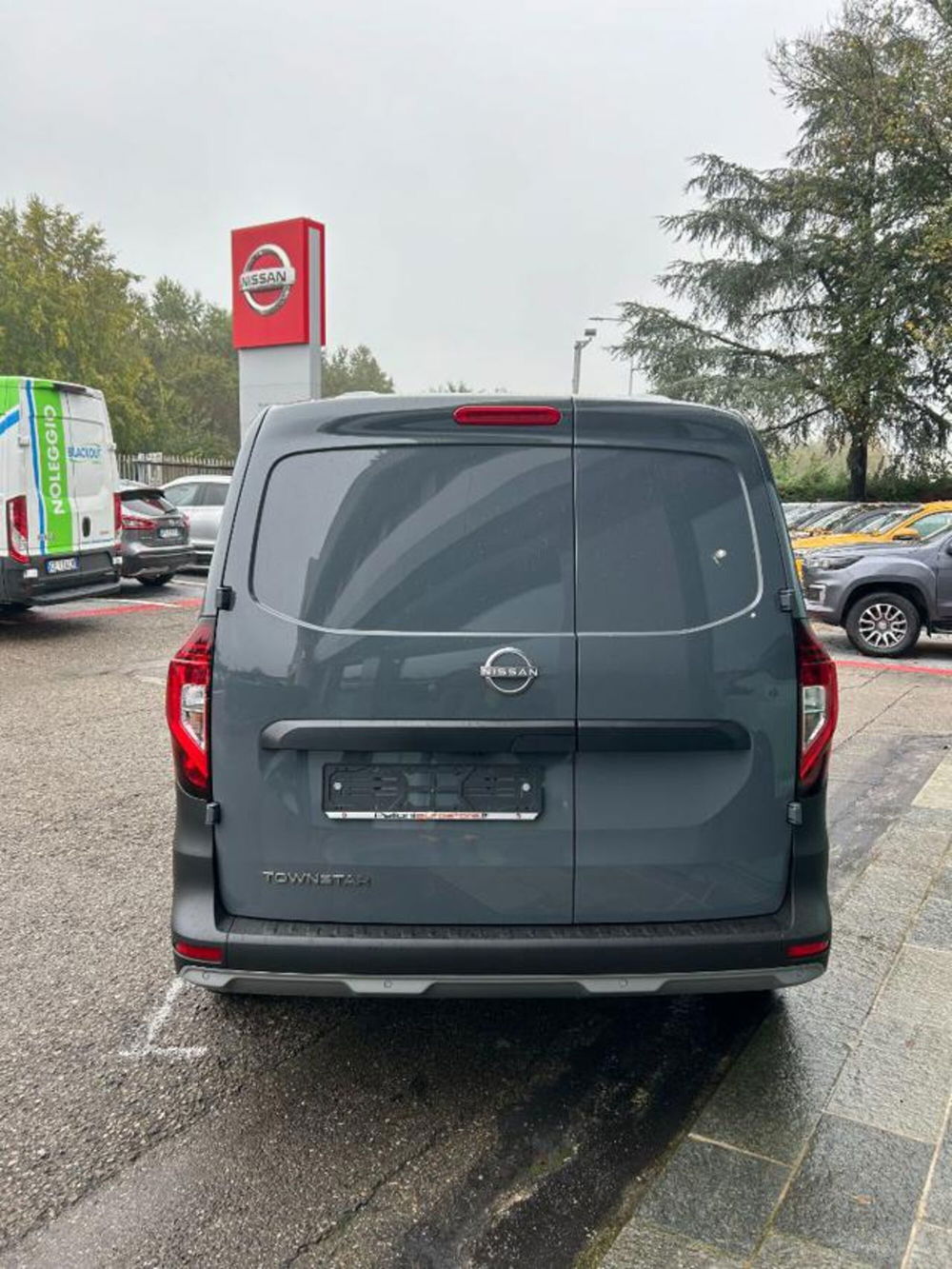 Nissan Townstar nuova a Modena (8)