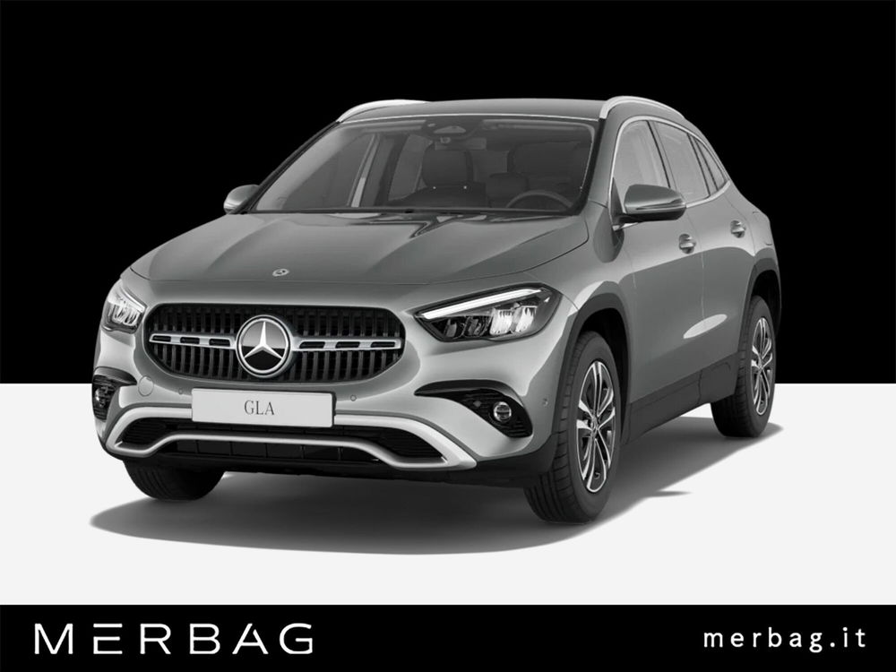 Mercedes-Benz GLA SUV nuova a Milano