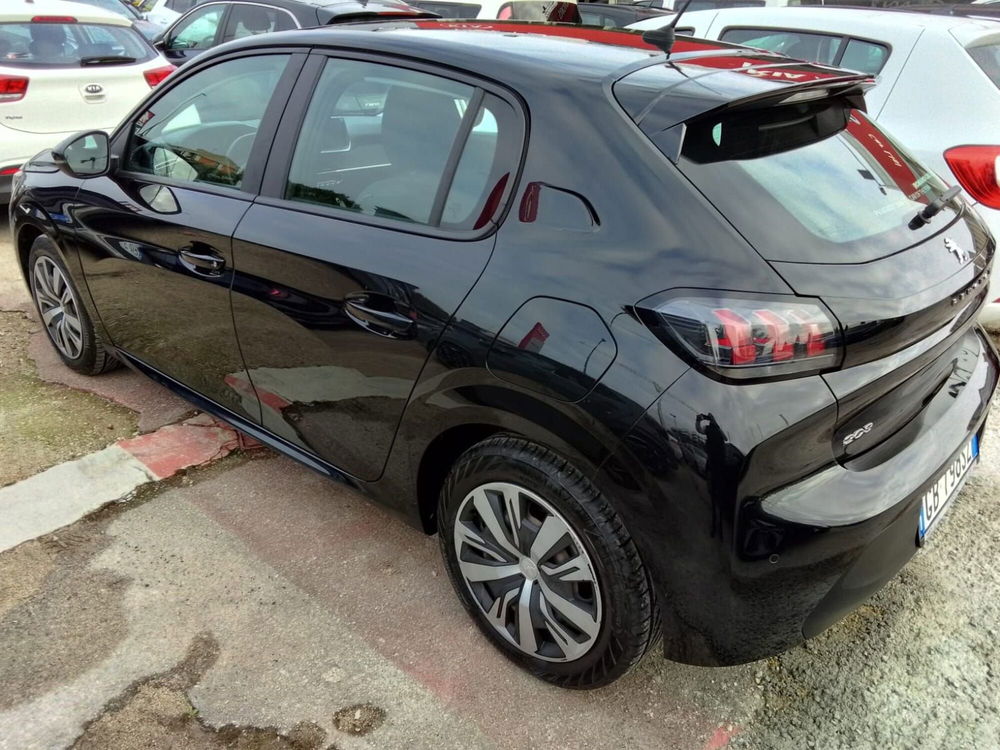 Peugeot 208 usata a Foggia (2)