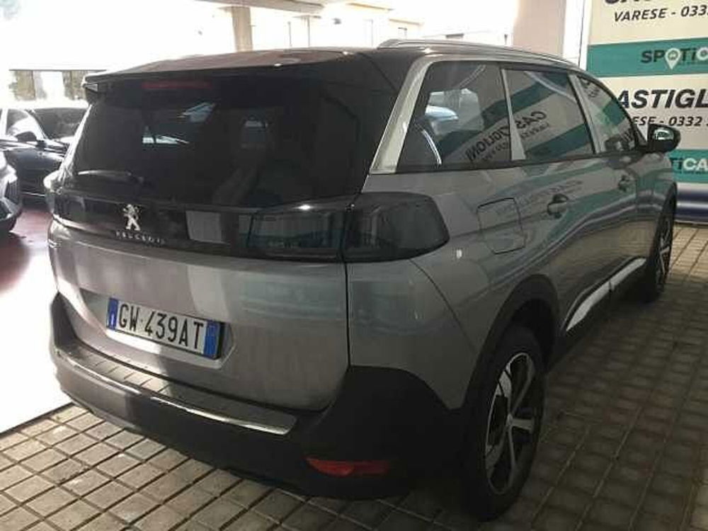 Peugeot 5008 nuova a Varese (6)