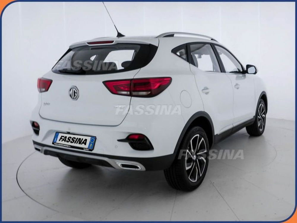 Mg ZS (2021-->) nuova a Milano (6)