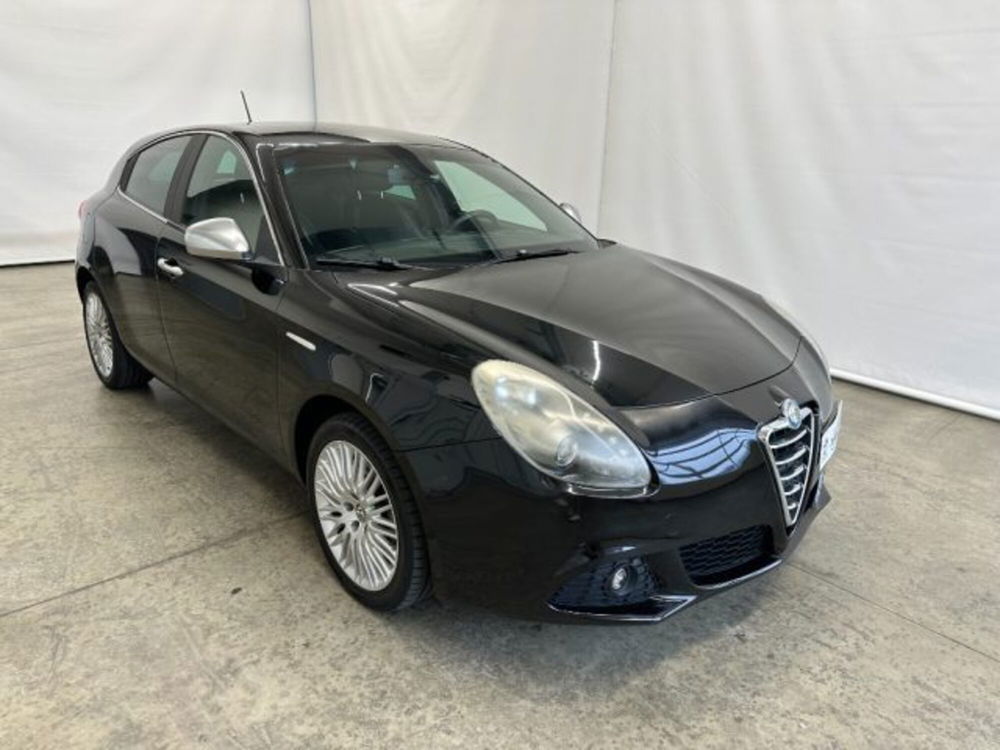 Alfa Romeo Giulietta usata a Cuneo (2)