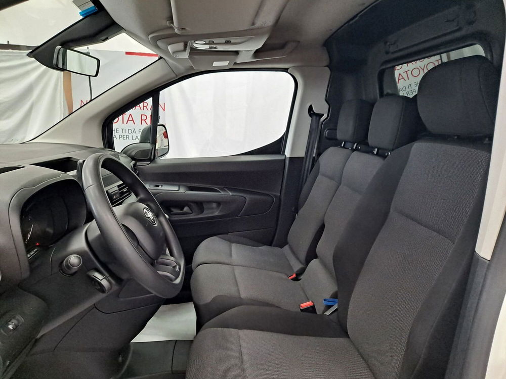 Toyota Proace City usata a Roma (14)