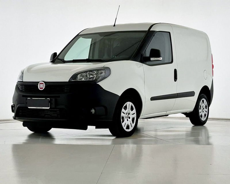 Fiat Dobl&ograve; Furgone 1.3 MJT PC-TN Cargo Lamierato  del 2020 usata a Bastia Umbra