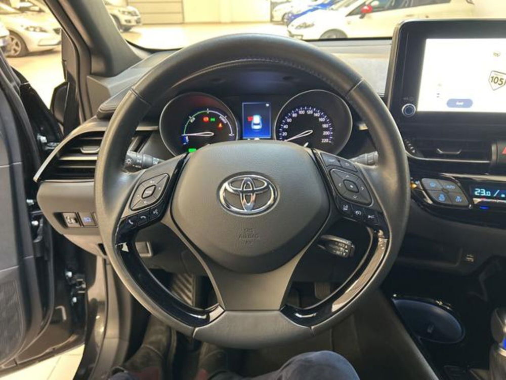 Toyota Toyota C-HR usata a Cuneo (20)