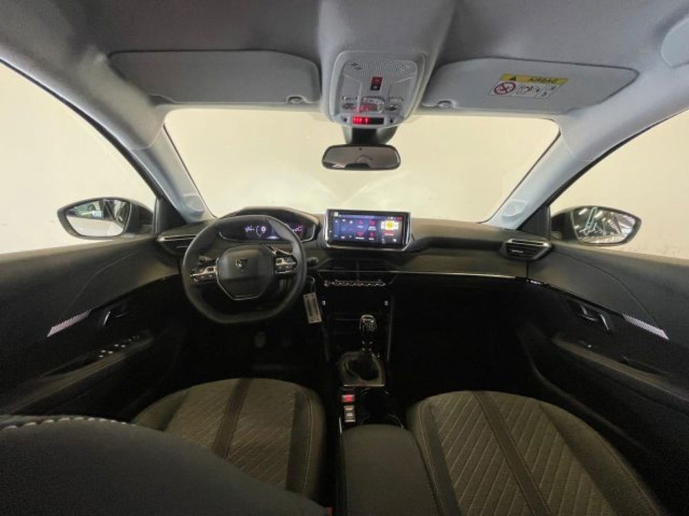 Peugeot 208 nuova a Torino (11)