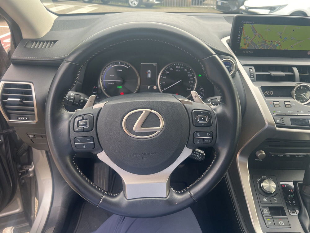 Lexus NX usata a Piacenza (9)