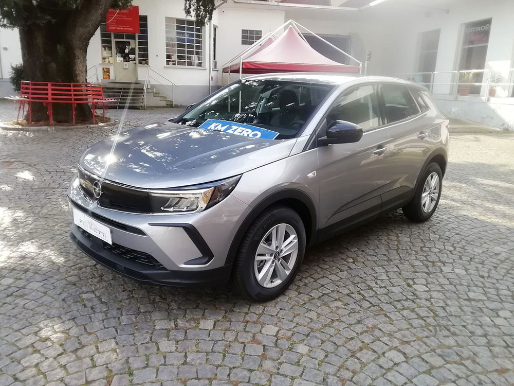 Opel Grandland nuova a Biella