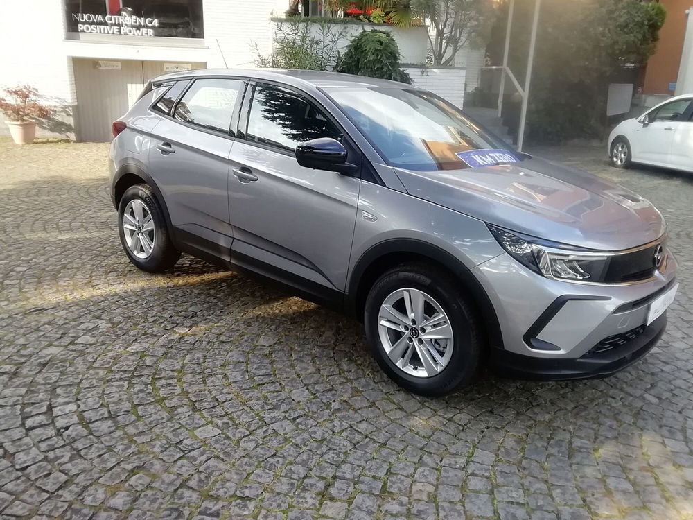 Opel Grandland nuova a Biella (7)