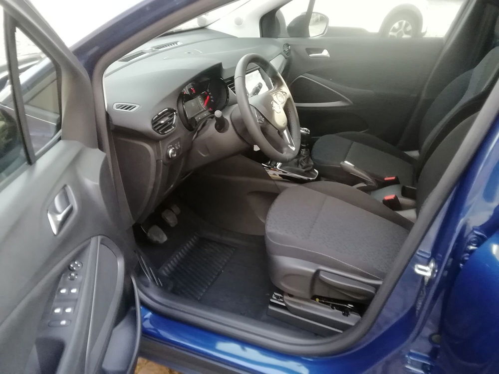 Opel Crossland nuova a Biella (12)