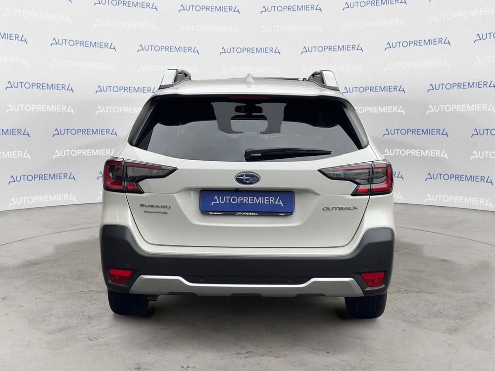 Subaru Outback usata a Como (5)