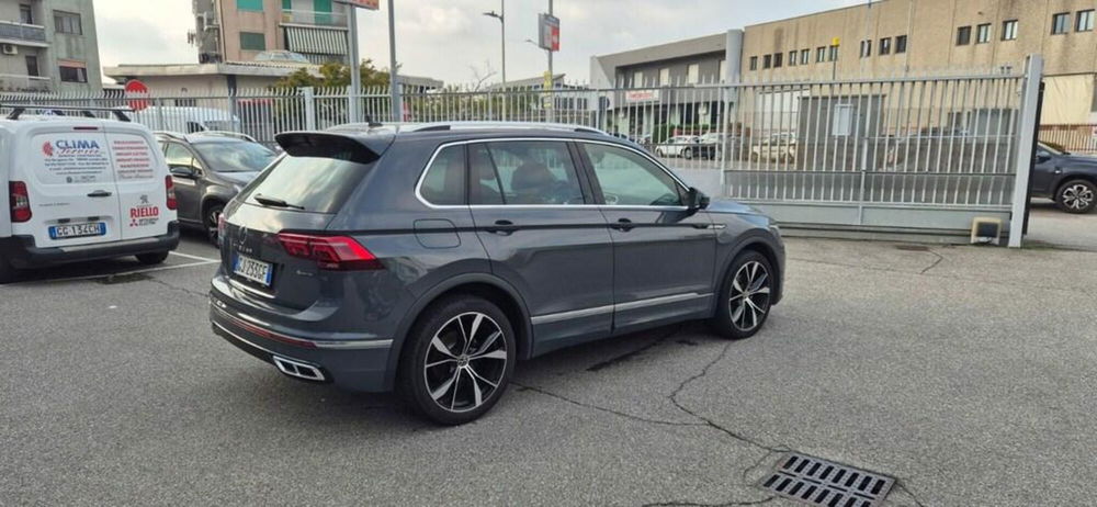 Volkswagen Tiguan usata a Milano (5)