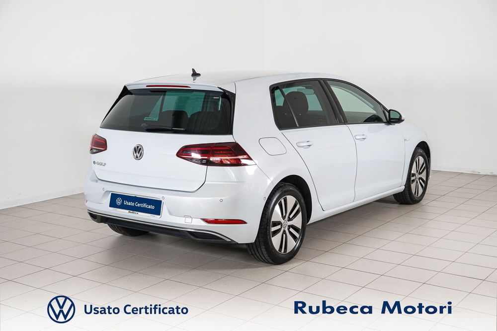 Volkswagen e-Golf usata a Perugia (4)