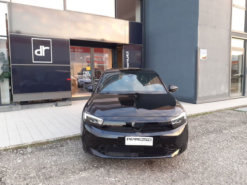 Opel Corsa nuova a Parma (2)