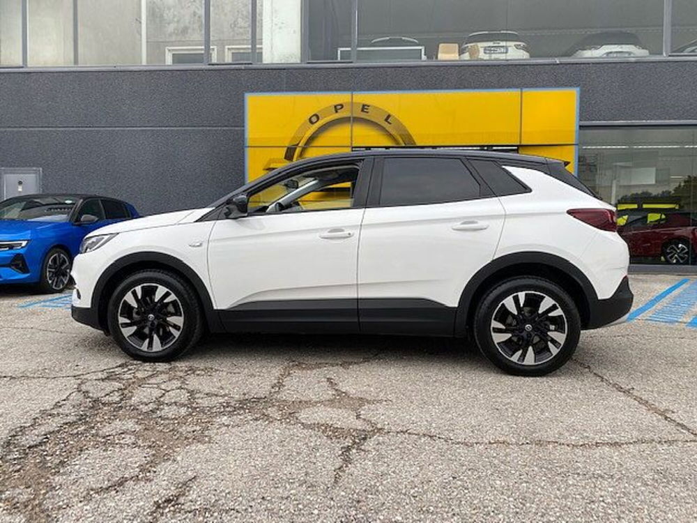 Opel Grandland X usata a Pesaro-Urbino (4)