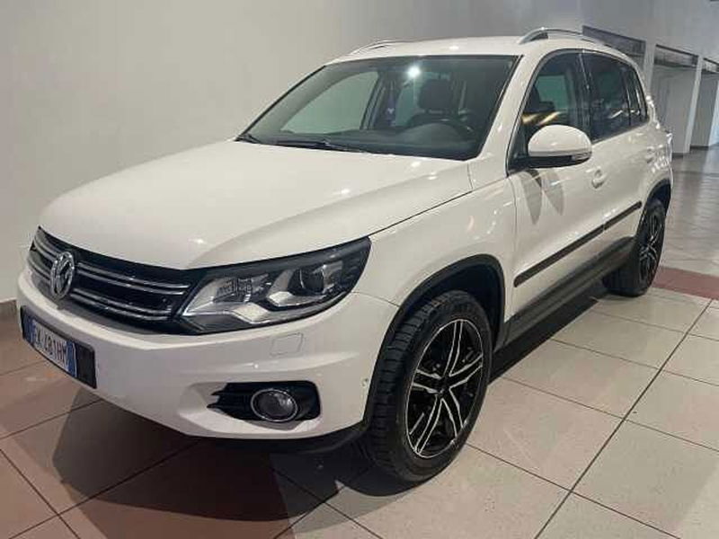 Volkswagen Tiguan 2.0 TDI 140 CV 4MOTION Track &amp; Style del 2011 usata a Genova