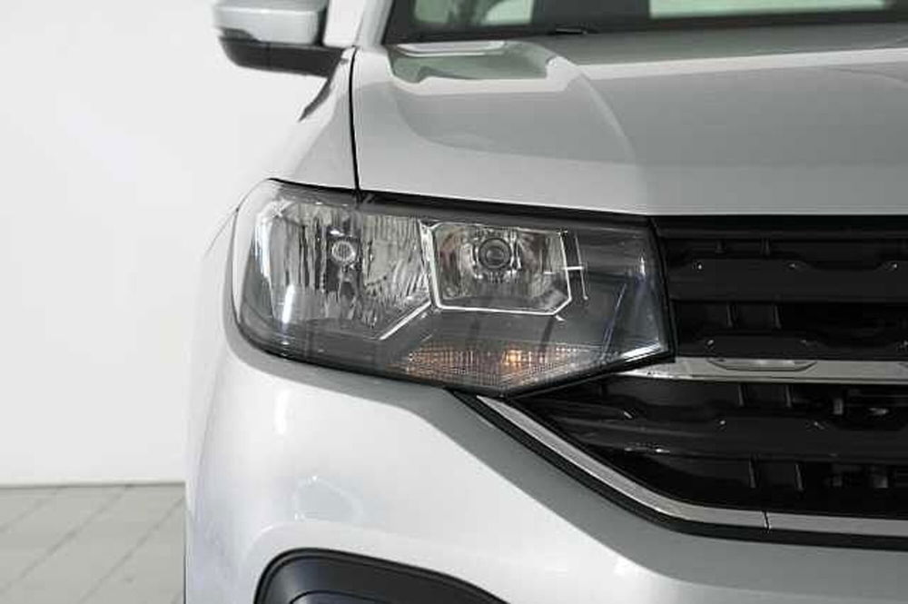 Volkswagen T-Cross usata a Como (6)