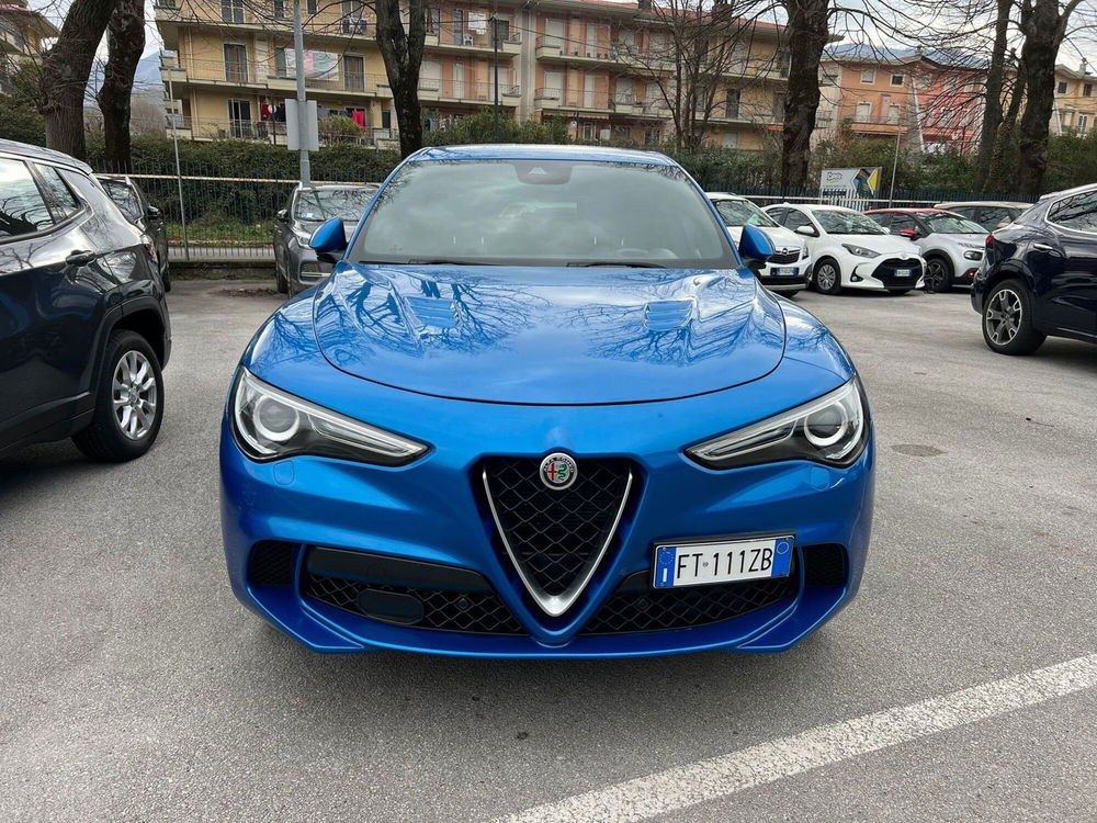 Alfa Romeo Stelvio usata a Salerno (9)