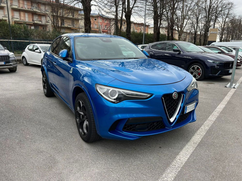 Alfa Romeo Stelvio usata a Salerno (2)