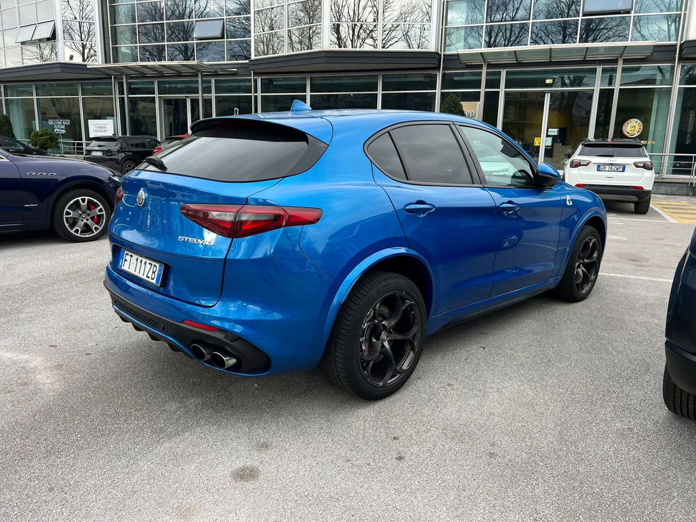 Alfa Romeo Stelvio usata a Salerno (3)