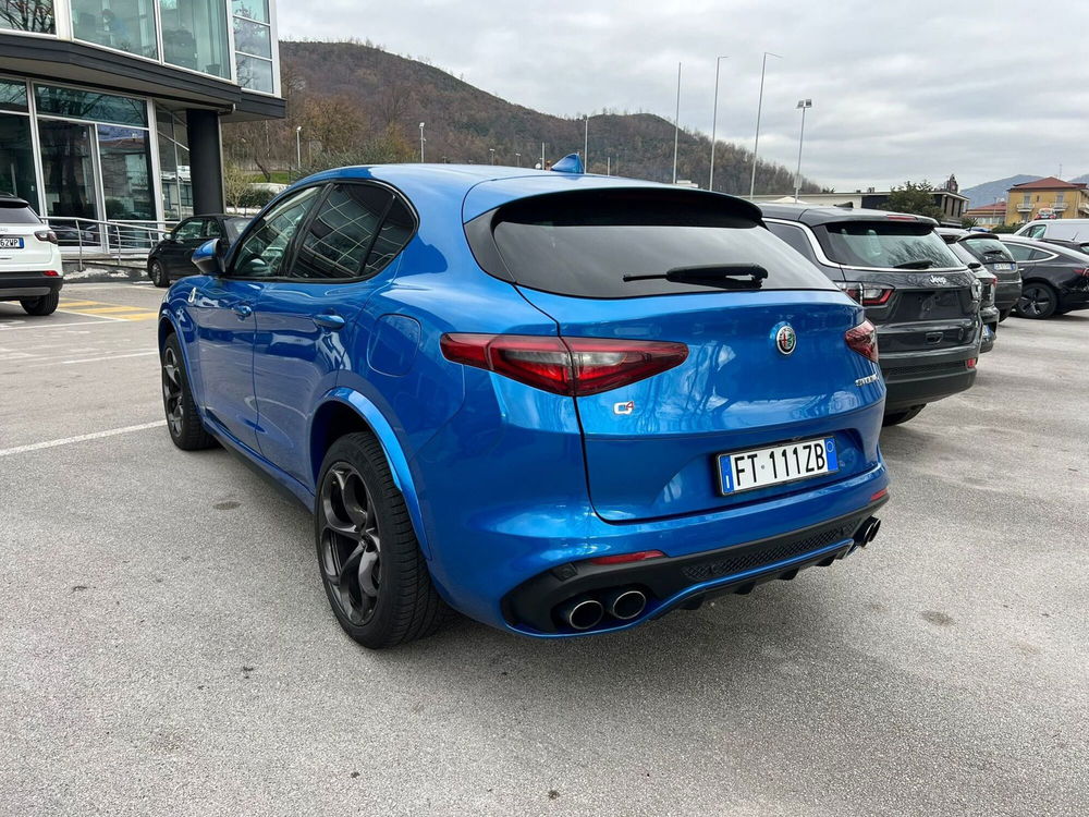 Alfa Romeo Stelvio usata a Salerno (4)