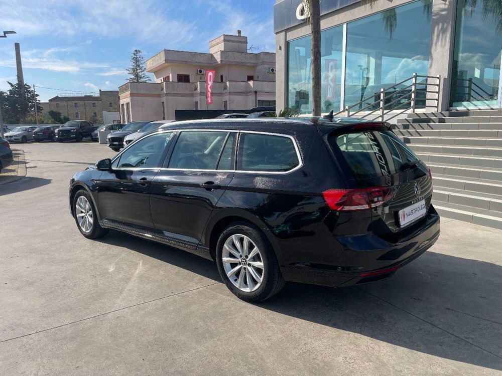 Volkswagen Passat Variant usata a Lecce (15)