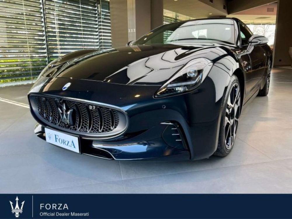 Maserati Granturismo nuova a Torino