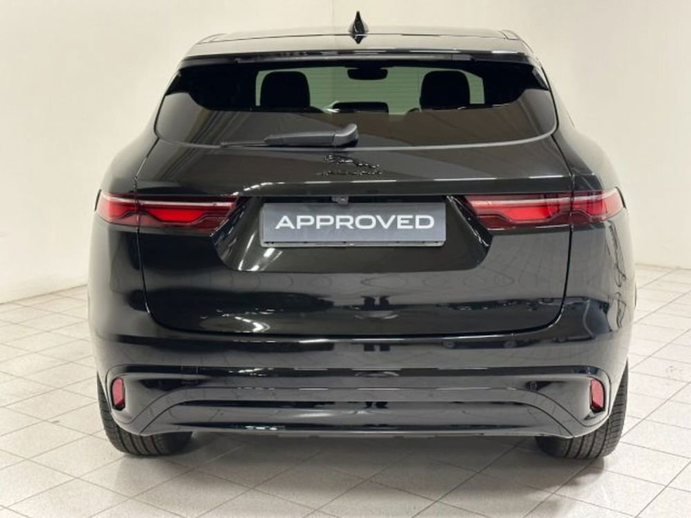 Jaguar F-Pace usata a Novara (7)