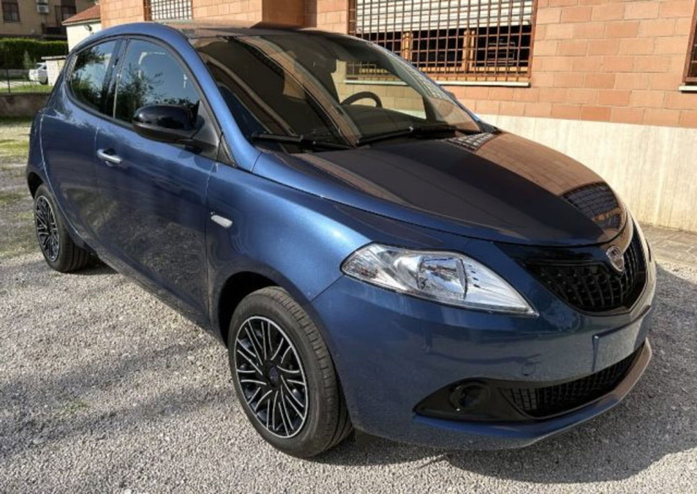 Lancia Ypsilon nuova a Roma (3)