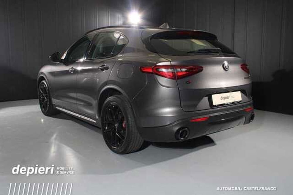 Alfa Romeo Stelvio usata a Treviso (3)