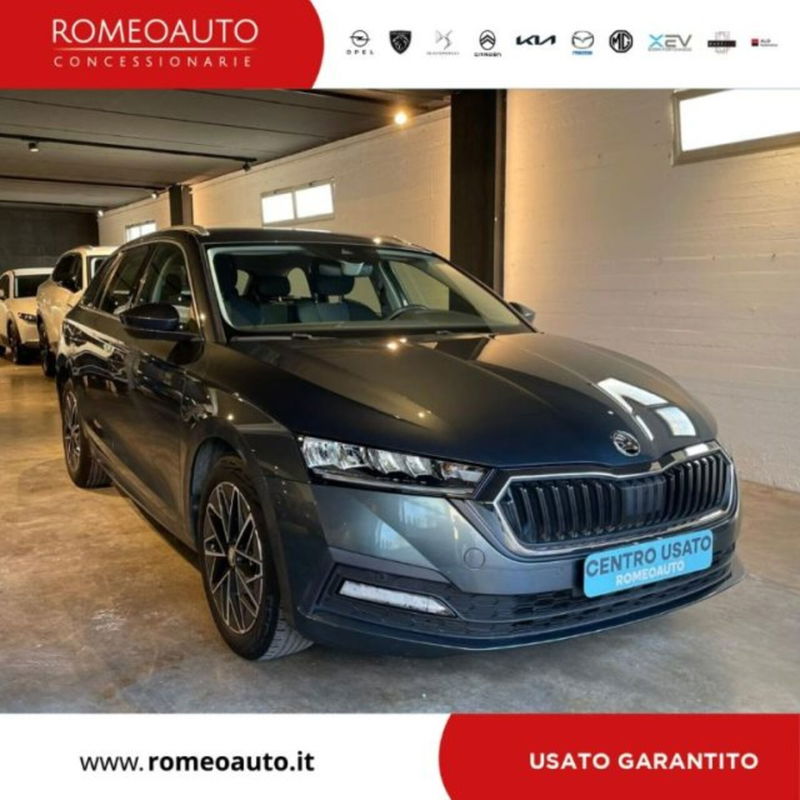 Skoda Octavia Station Wagon 1.0 e-TEC DSG Wagon Style del 2021 usata a Gubbio