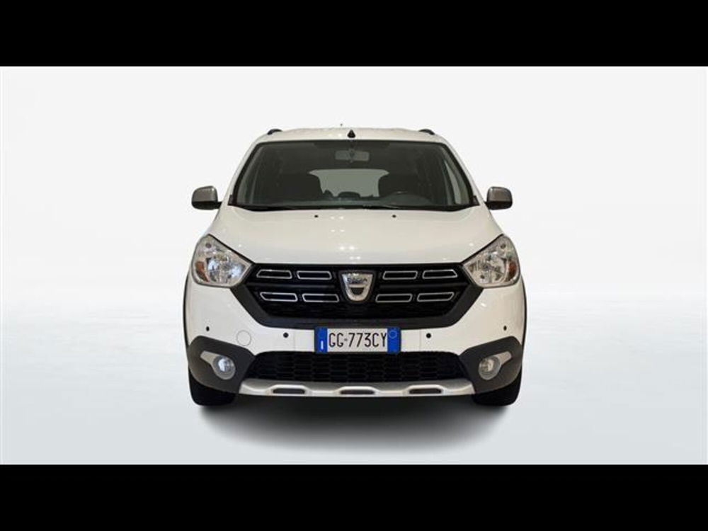 Dacia Lodgy usata a Viterbo (2)