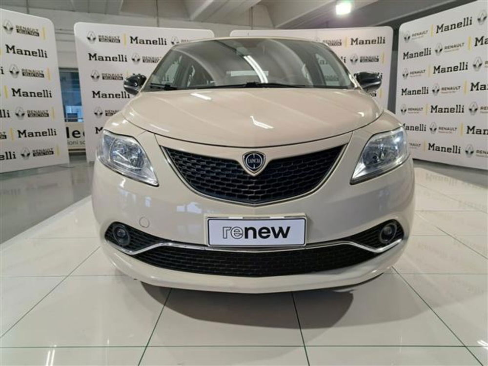 Lancia Ypsilon usata a Brescia (2)