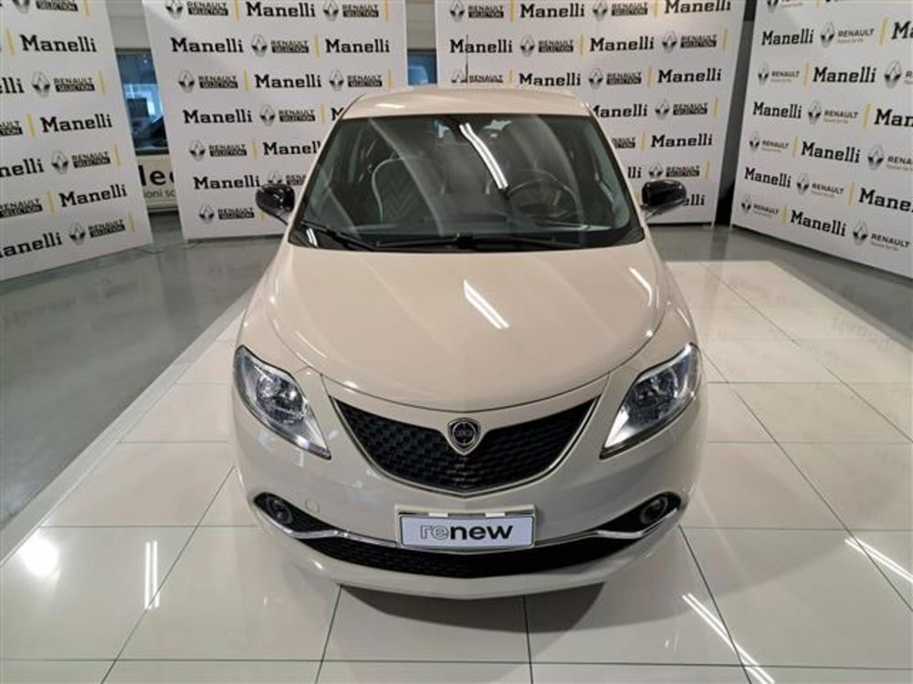 Lancia Ypsilon usata a Brescia (3)