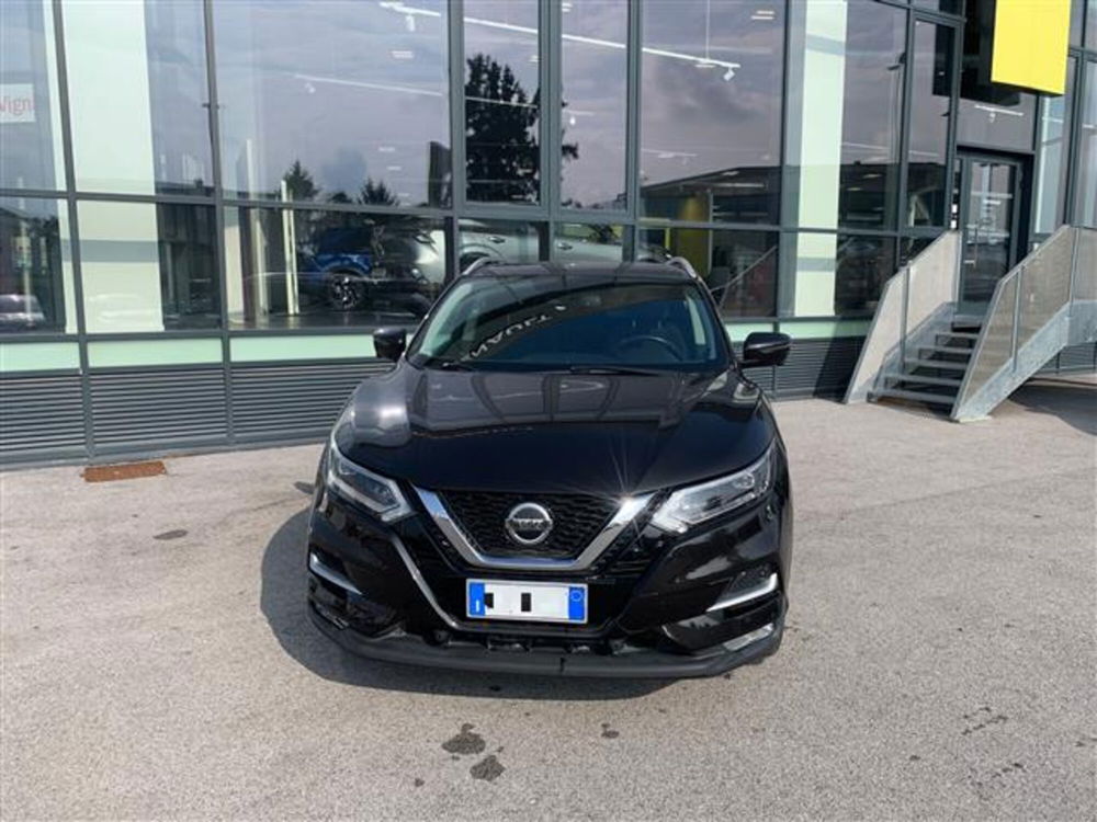 Nissan Qashqai usata a Asti (2)