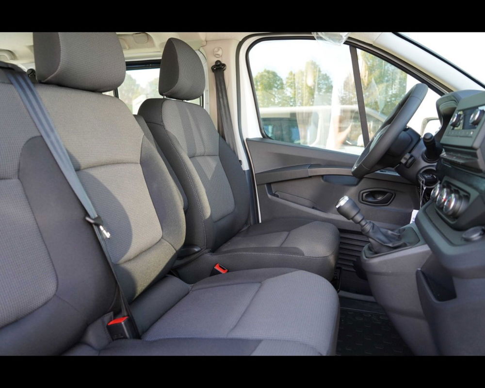 Renault Trafic Furgone nuova a Treviso (9)