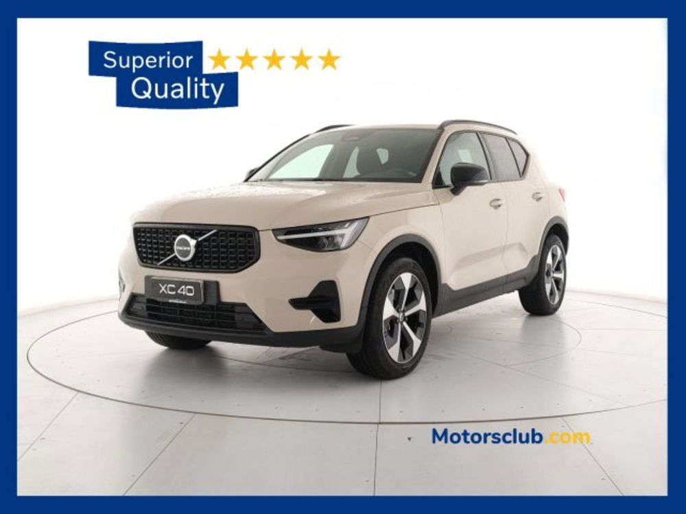 Volvo XC40 nuova a Modena