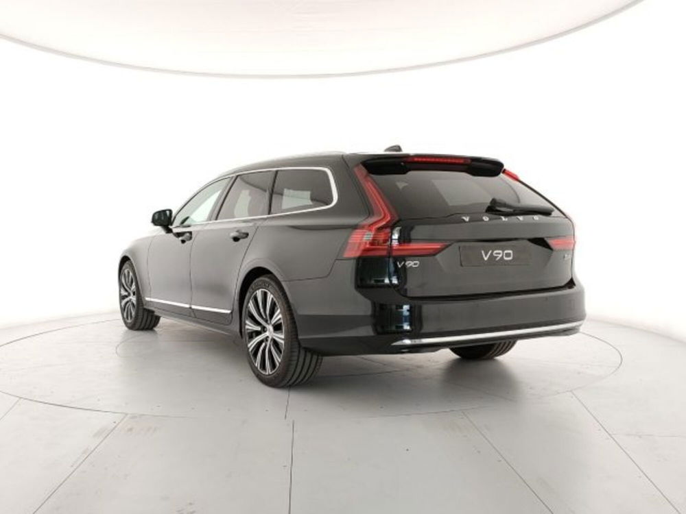 Volvo V90 nuova a Modena (3)