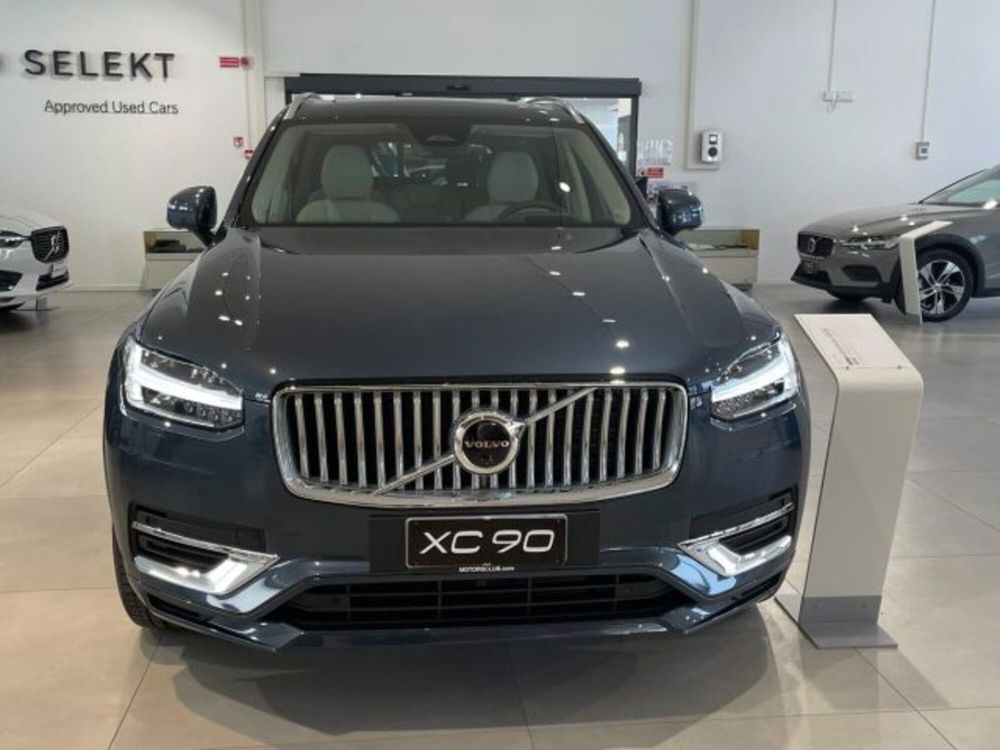 Volvo XC90 usata a Modena (3)